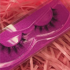 Eyelashes